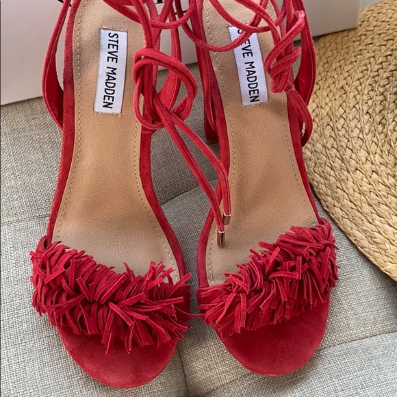 Steve Madden Shoes - New Steve Madden Fringe Heels